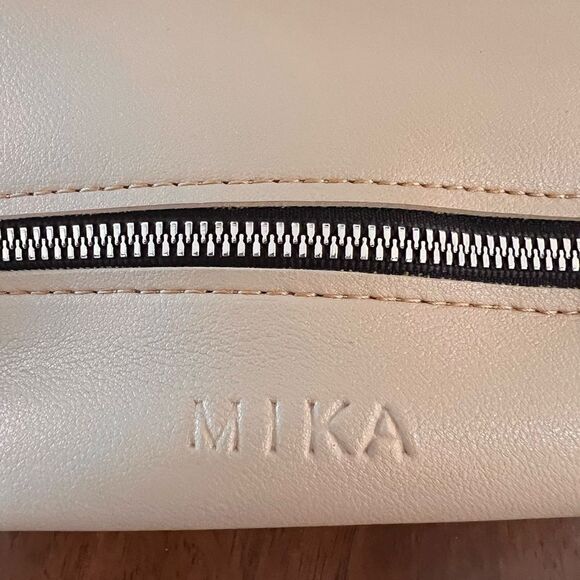 MIKA Beige Vegan Leather Backpack Purse 3-Way Convertible Sling Shoulder Bag EUC - Picture 7 of 9